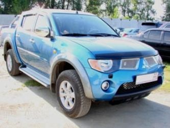 Дефлектор капота темный MITSUBISHI PAJERO SPORT\L200 2008-2015